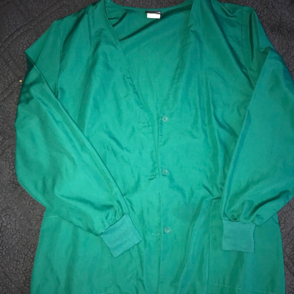 Cherokee scrub top and jacket